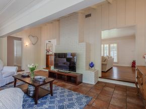 2727 Hollister Terrace, Glendale CA 91206