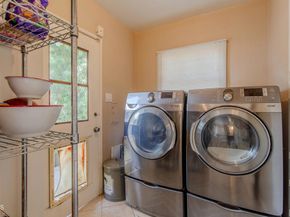 2727 Hollister Terrace, Glendale CA 91206