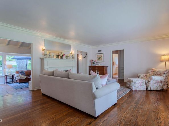 2727 Hollister Terrace, Glendale CA 91206