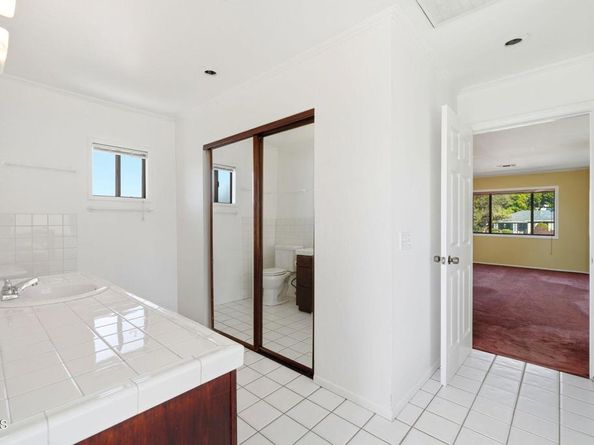 672 W Mendocino Street, Altadena CA 91001