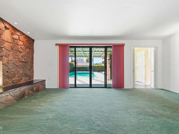 672 W Mendocino Street, Altadena CA 91001