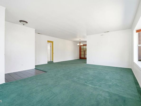 672 W Mendocino Street, Altadena CA 91001