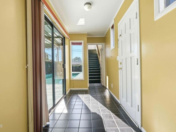 672 W Mendocino Street, Altadena CA 91001