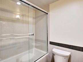 159 W Green Street 408, Pasadena CA 91105