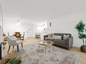 6355 Green Valley Circle 101, Culver City CA 90230