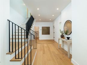 2950 Oak Glen Road, Glendale CA 91208