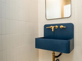 2950 Oak Glen Road, Glendale CA 91208