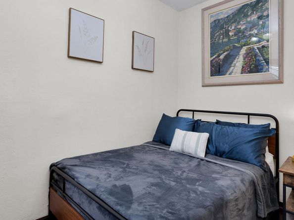 128 Lime Avenue 14, Long Beach CA 90802