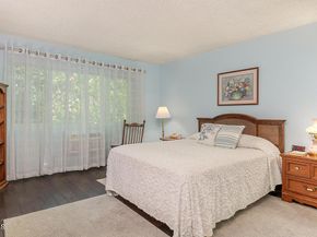 359 S Euclid Avenue, Pasadena CA 91101