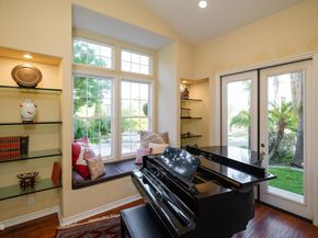 3921 Chapman Court, Altadena CA 91001