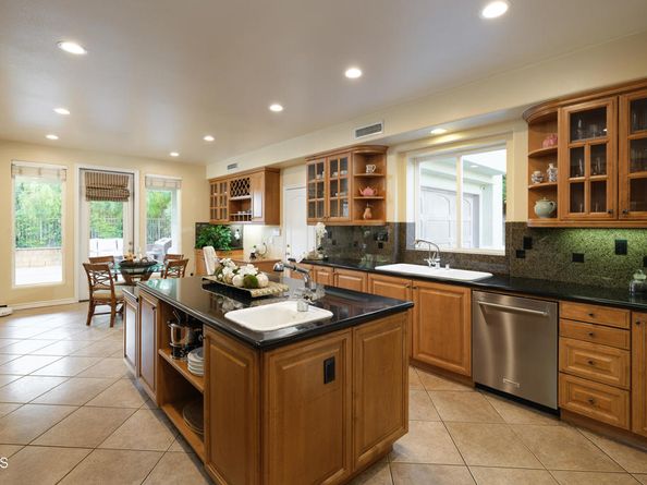 3921 Chapman Court, Altadena CA 91001