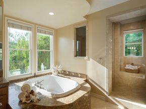 3921 Chapman Court, Altadena CA 91001