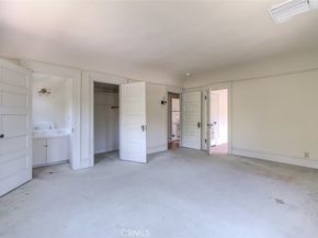 696 Saint John Avenue, Pasadena CA 91105