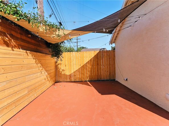 3741 W 58th Place, Los Angeles CA 90043