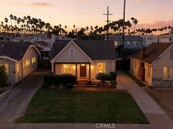 3741 W 58th Place