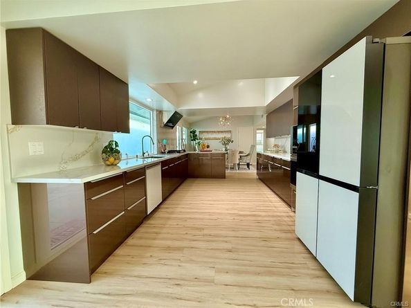 3432 Yellowtail Drive, Rossmoor CA 90720