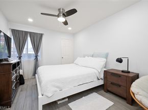 327 Chestnut Avenue 102, Long Beach CA 90802