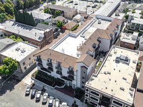 327 Chestnut Avenue 102, Long Beach CA 90802