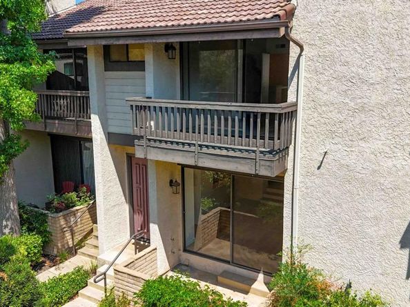 21801 Burbank Boulevard 74, Woodland Hills CA 91367