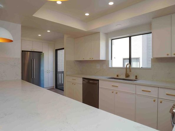 21801 Burbank Boulevard 74, Woodland Hills CA 91367