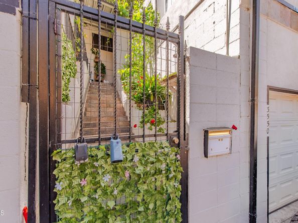 3550 The Paseo, Los Angeles CA 90065