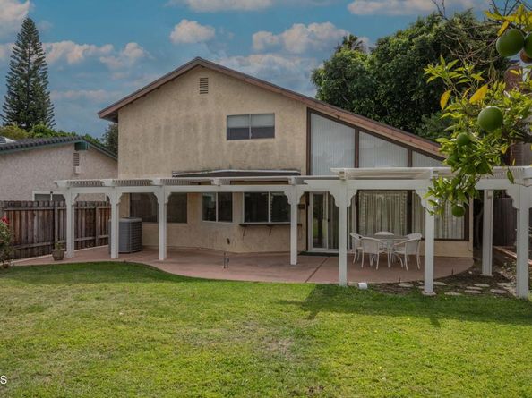 19931 Lanark Street, Winnetka CA 91306