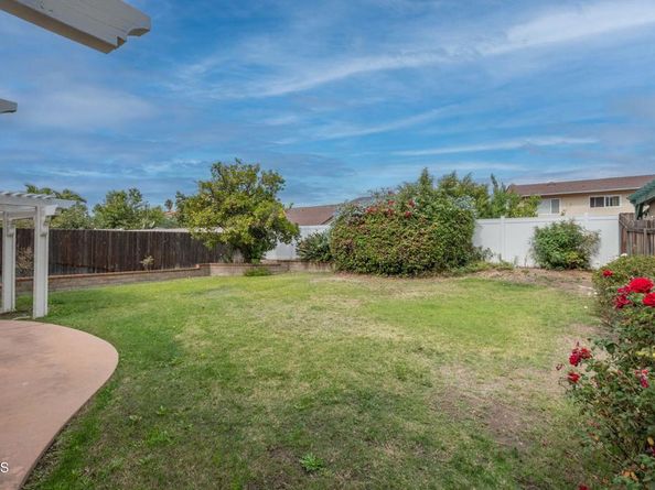 19931 Lanark Street, Winnetka CA 91306