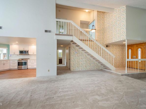 19931 Lanark Street, Winnetka CA 91306