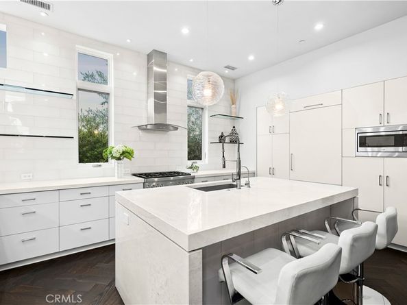 3731 5th Avenue, Corona Del Mar CA 92625