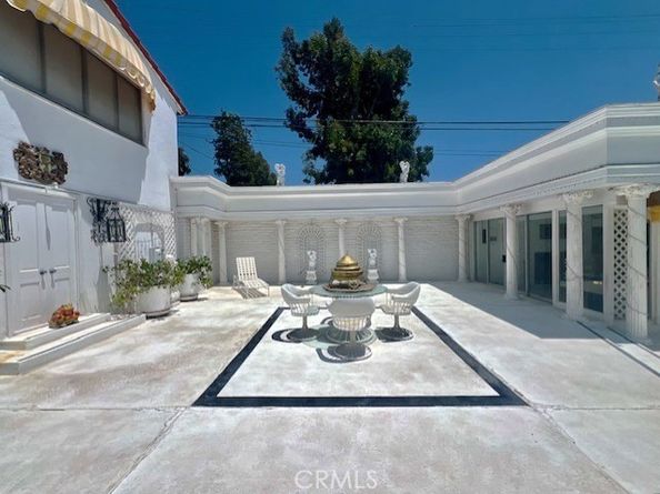 730 Santiago Avenue, Long Beach CA 90804