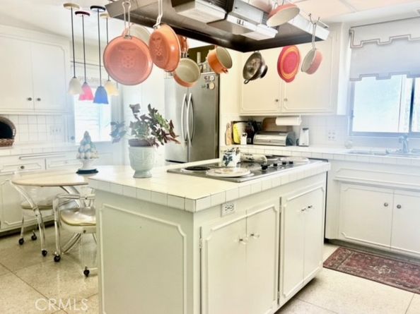 730 Santiago Avenue, Long Beach CA 90804