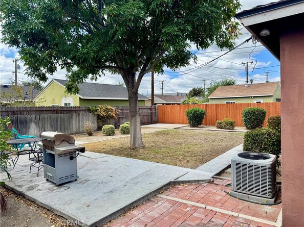 1616 E Briarvale Avenue, Anaheim CA 92805