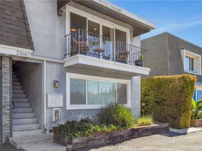 21662 Brookhurst St. D, Huntington Beach CA 92646