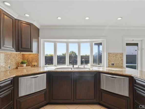 24952 Hendon, Laguna Hills CA 92653