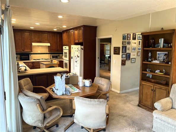 2215 Golden, Newport Beach CA 92660