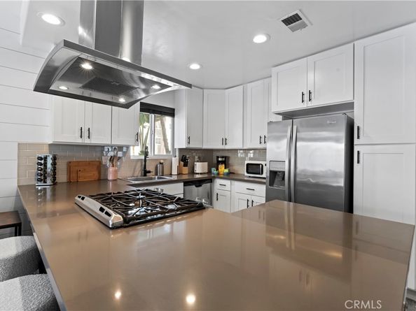 410 Clubhouse, Newport Beach CA 92663