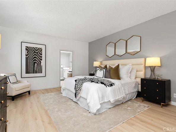 26 Coventry 25, Newport Beach CA 92660