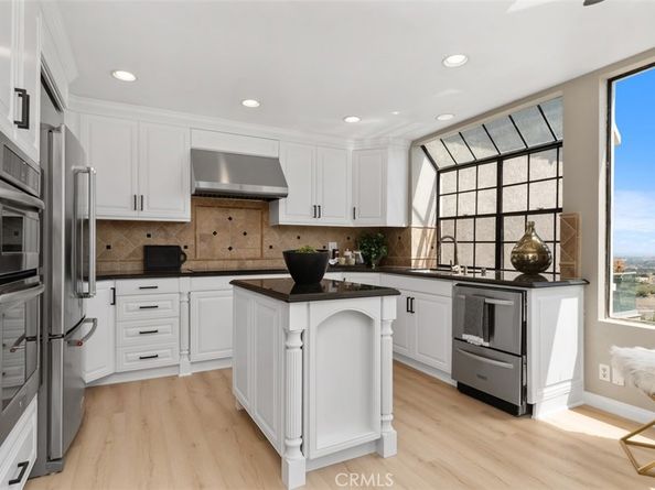 26 Coventry 25, Newport Beach CA 92660