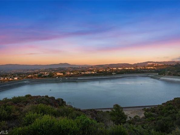 26 Coventry 25, Newport Beach CA 92660