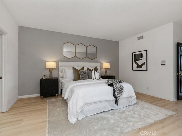 26 Coventry 25, Newport Beach CA 92660