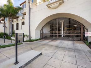 328 5th, Huntington Beach CA 92648