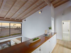 3024 Breakers Drive, Corona Del Mar CA 92625