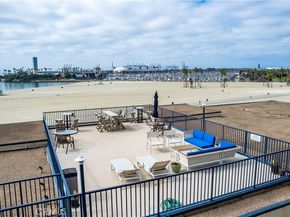 1 3rd Place 302, Long Beach CA 90802