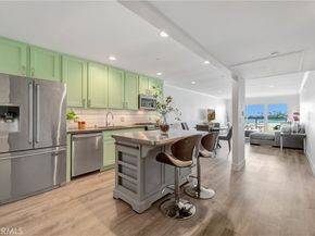 1 3rd Place 302, Long Beach CA 90802
