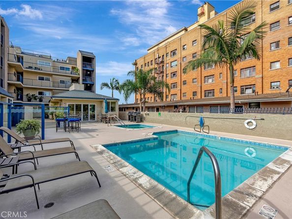 1 3rd Place 302, Long Beach CA 90802