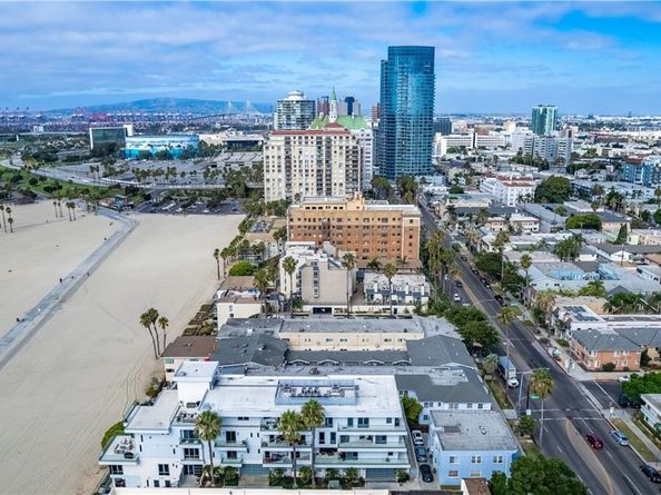 1 3rd Place 302, Long Beach CA 90802