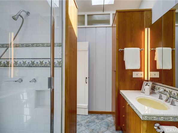 464 Agate Street A/B, Laguna Beach CA 92651