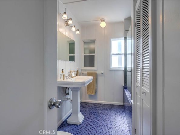 464 Agate Street A/B, Laguna Beach CA 92651