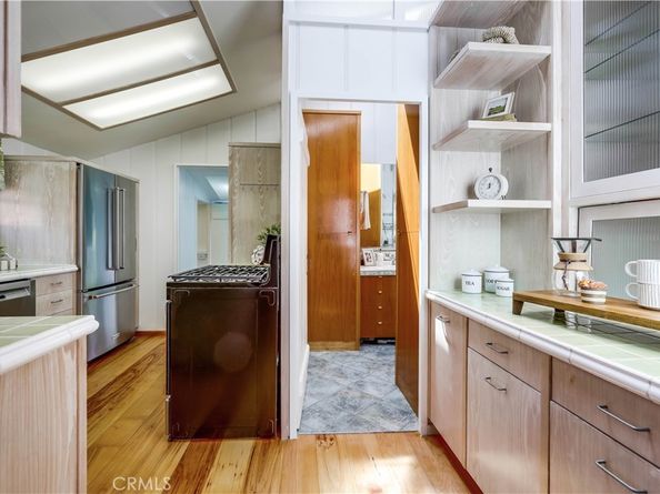 464 Agate Street A/B, Laguna Beach CA 92651