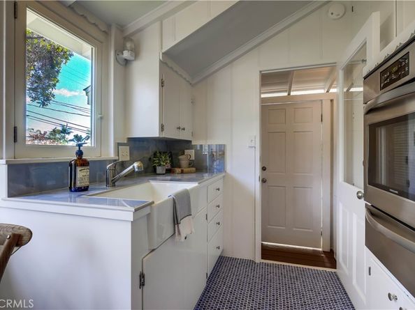 464 Agate Street A/B, Laguna Beach CA 92651